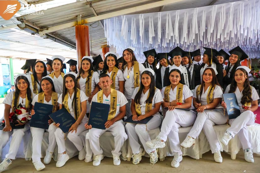Auxiliar de Enfermería 2