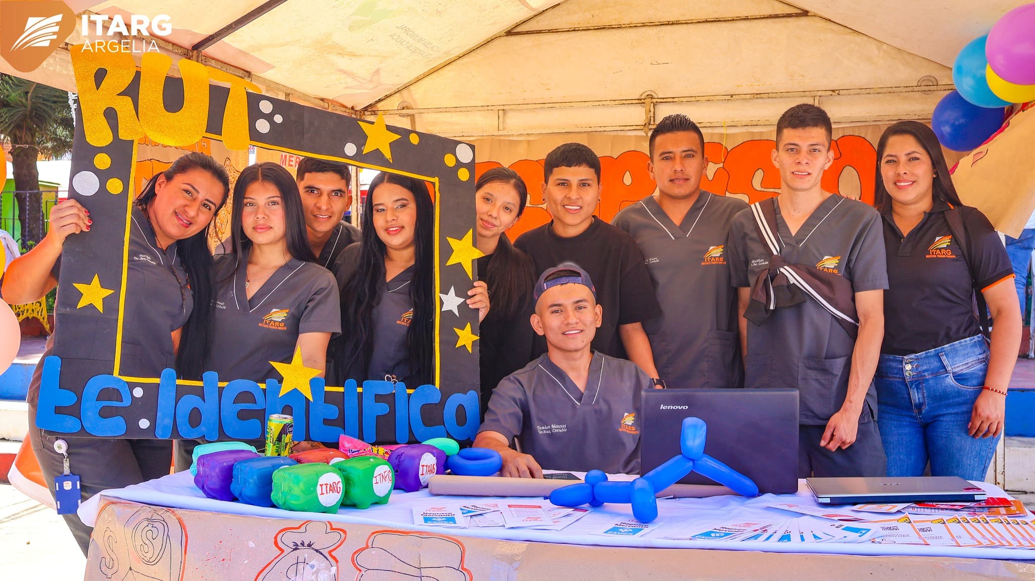 Auxiliar Contable y Financiero